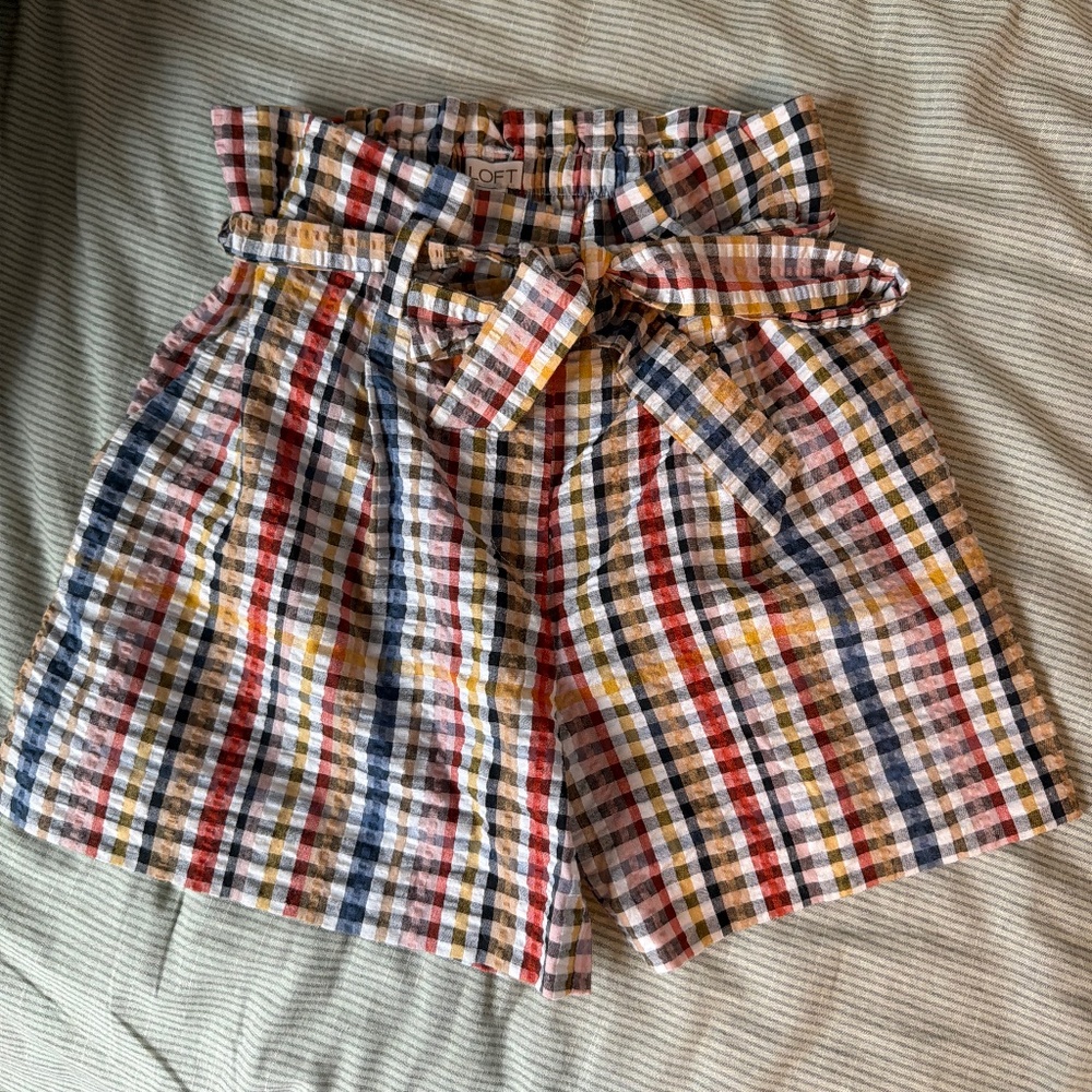 Loft High-waisted gingham shorts